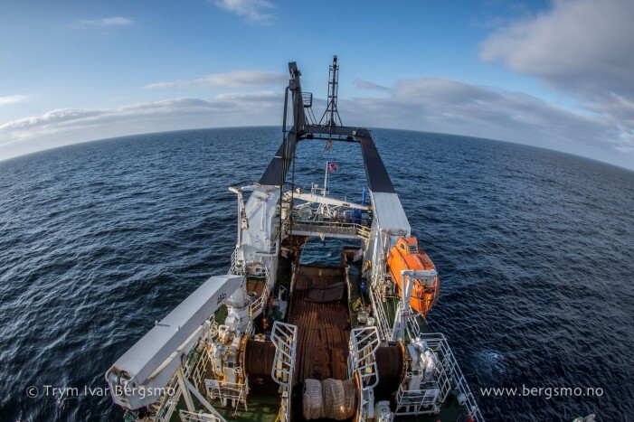 Forskningsfartøyet Helmer Hanssen på tokt. (Foto: Trym Ivar Bergsmo) Forskningsfartøyet Helmer Hanssen på tokt. (Foto: Trym Ivar Bergsmo)