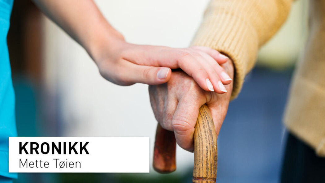 – Forebyggende hjemmebesøk er en tjeneste som koster relativt lite, men som kan bidra til å opprettholde eller øke eldres helse og livskvalitet i tillegg til å utsette behov for mer omfattende helse- og omsorgstjenester, skriver kronikkforfatteren. (Foto: Shutterstock / NTB Scanpix) – Forebyggende hjemmebesøk er en tjeneste som koster relativt lite, men som kan bidra til å opprettholde eller øke eldres helse og livskvalitet i tillegg til å utsette behov for mer omfattende helse- og omsorgstjenester, skriver kronikkforfatteren. (Foto: Shutterstock / NTB Scanpix)
