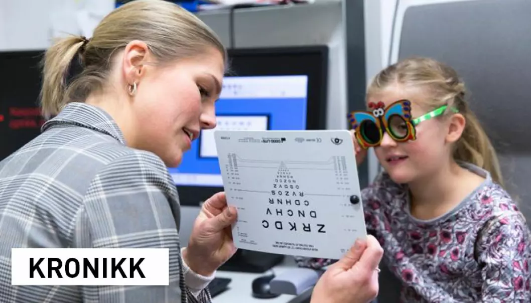 1 av 9 skolebarn, eller så mange som 70 000 norske skolebarn, kan ha uoppdagede synsfeil, ifølge kronikkforfatterne. Synstesting må inn i skolen, på flere alderstrinn, mener de. (Foto: Tine Poppe, USN)