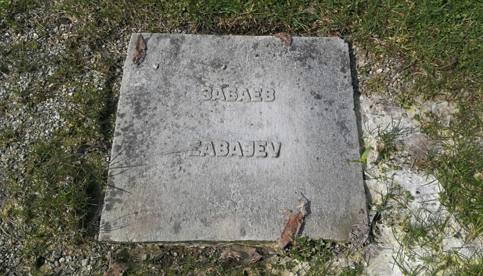 Zandzji Zabajev ligger gravlagd på Gravdalspollen gravplass i Bergen.