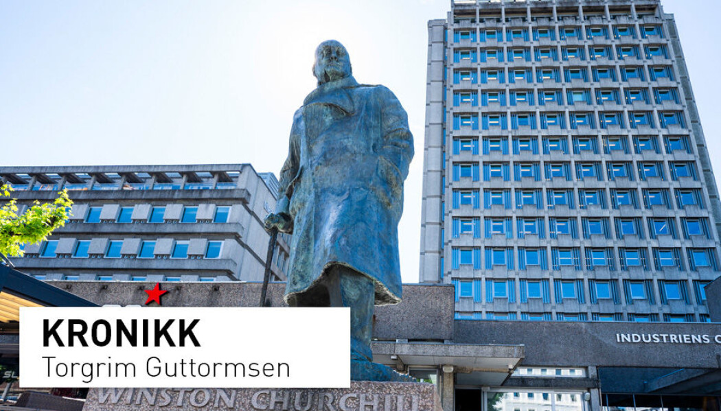 Flere har skrevet under på oppropet om å blant annet ta ned statuen av Winston Churchill. Denne debatten gir oss en mulighet til å reflektere over monumenthistorien, motivene bak oppføringer av statuer, hvem som sto bak og finansierte dem, og om de som blir ekskludert, skriver kronikkforfatteren. Flere har skrevet under på oppropet om å blant annet ta ned statuen av Winston Churchill. Denne debatten gir oss en mulighet til å reflektere over monumenthistorien, motivene bak oppføringer av statuer, hvem som sto bak og finansierte dem, og om de som blir ekskludert, skriver kronikkforfatteren.