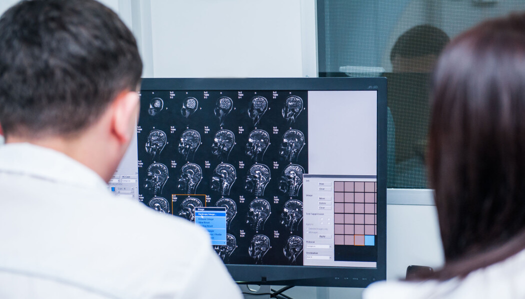 Med vanlige bilder av hjernen er det nesten umulig å skille mellom arrdannelse og en fortsatt voksende kreftsvulst. Med vanlige bilder av hjernen er det nesten umulig å skille mellom arrdannelse og en fortsatt voksende kreftsvulst, skriver Lea Starck. Med vanlige bilder av hjernen er det nesten umulig å skille mellom arrdannelse og en fortsatt voksende kreftsvulst. Med vanlige bilder av hjernen er det nesten umulig å skille mellom arrdannelse og en fortsatt voksende kreftsvulst, skriver Lea Starck.
