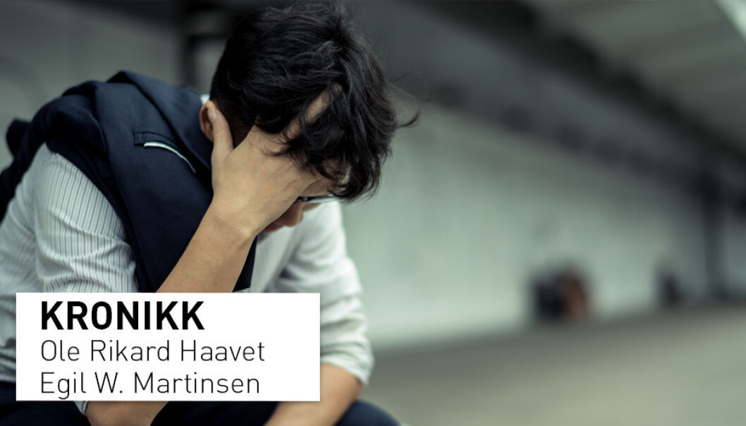 - Mange mennesker opplever panikkanfall. Panikkanfall er smertefulle og ofte et tidlig fenomen i en angsthistorie, skriver kronikkforfatterne. - Mange mennesker opplever panikkanfall. Panikkanfall er smertefulle og ofte et tidlig fenomen i en angsthistorie, skriver kronikkforfatterne.