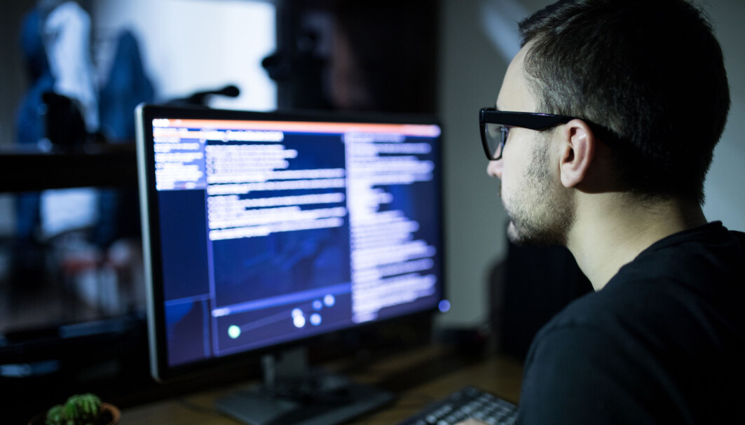 Journalistene som opptrer anonymt på det mørke nettet er opptatt av å minimere skade for andre og å unngå straffeforfølgelse for egen del, forteller de i et nytt forskningsprosjekt. Journalistene som opptrer anonymt på det mørke nettet er opptatt av å minimere skade for andre og å unngå straffeforfølgelse for egen del, forteller de i et nytt forskningsprosjekt.