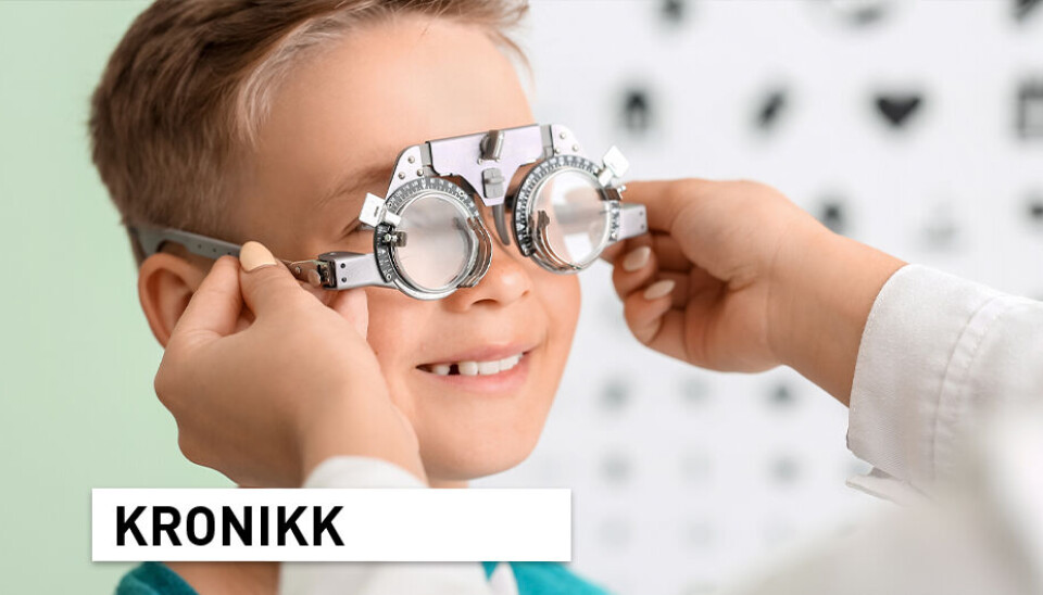 I en skolehelsetjeneste som allerede er overfylt med gjøremål, bør optikerne innlemmes med spesifikt ansvar for for kartlegging og oppfølging av skoleelevenes synsutfordringer, skriver kronikkforfatterne.
