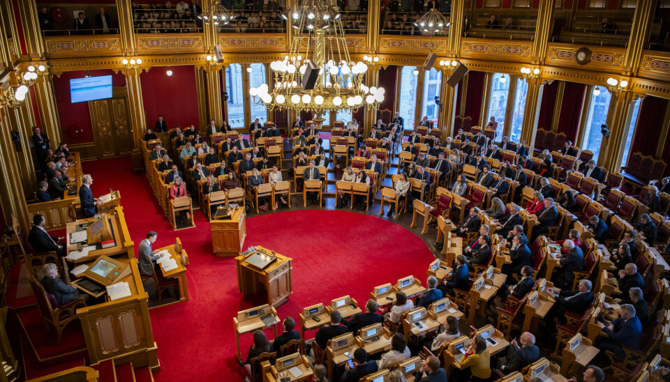 Det trengs en tverrpolitisk enighet om langsiktig og forutsigbar finansiering av forskning og innovasjon rettet mot de store samfunnsutfordringene, skriver innleggsforfatterne.