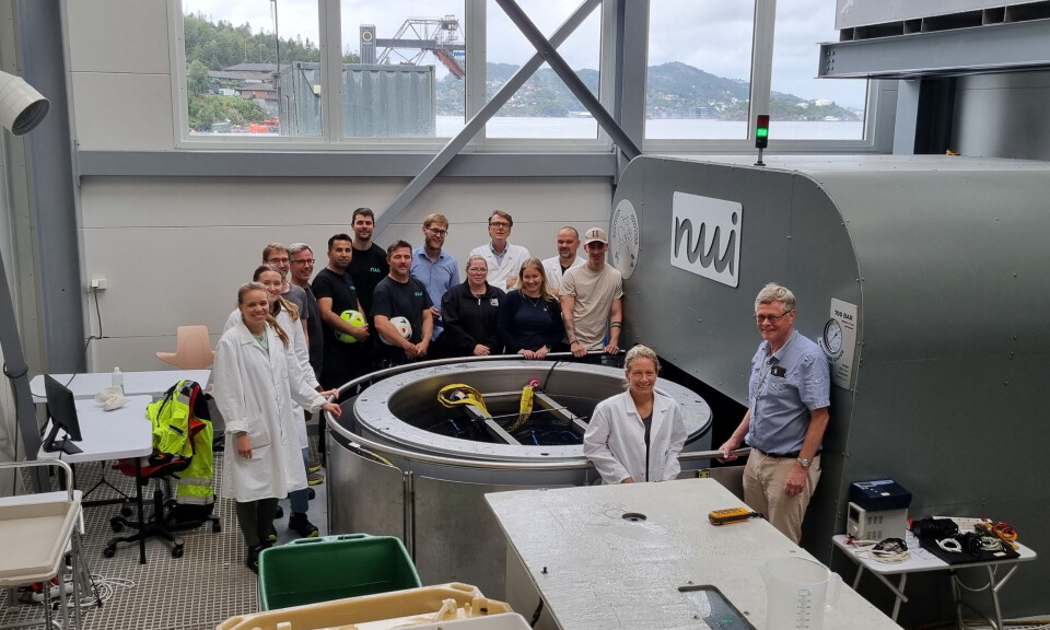 Silje Stensby-Skjærvik (Aqua-Kompetanse, AK), Hedda Wahl-Ovesen (master UiB/AK), Torolf Storsul (AK), Ole-Kristian Hess-Erga (NIVA), Hasan Abdulrahman Abdo (NUI), Anders Tenden Myklebust (NUI), Gerard De Waal (NUI), Kim Løseth (NUI), Linda Andersen (ILAB), Ivar Rønnestad (UiB), Susanne Håvardstun Eide (ILAB), Alf Dalum (Patogen), Markus Valle Sjøstrand (ILAB), Sara Calabrese (NIVA), og Kåre Segadal (NUI)